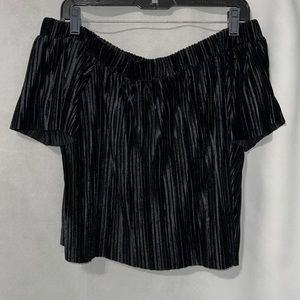 BARDOT PLEAT TOP